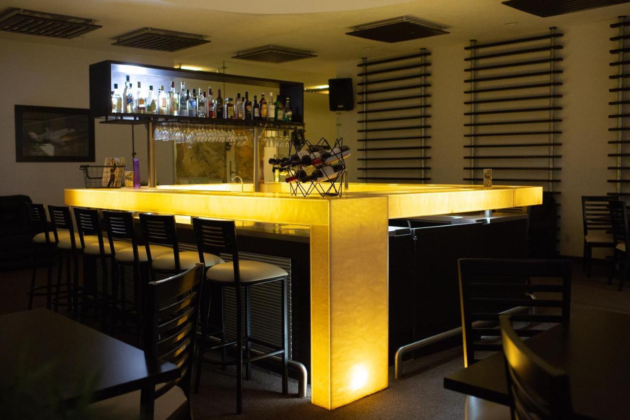 Hotel Aeropuerto Morelia Alvaro Obregon エクステリア 写真